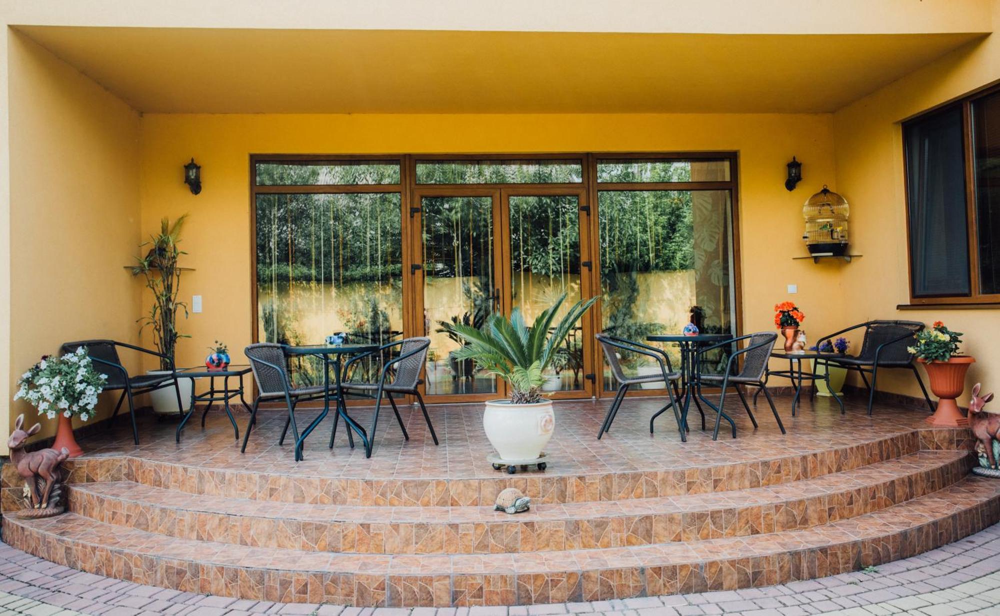 Villa Fenix Beregszász Kültér fotó